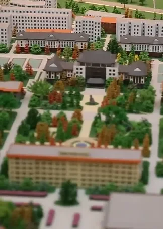 大学的秘密-西南民族大学动漫海报