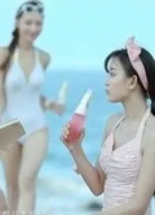 闺蜜大爆炸电影海报