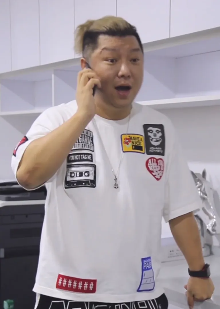 有事儿找佐哥电视剧海报