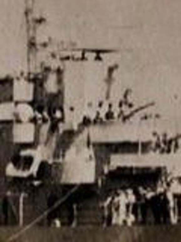 鱼雷艇击沉大兵舰