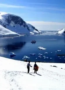 稻青年·有故事的旅行者综艺海报